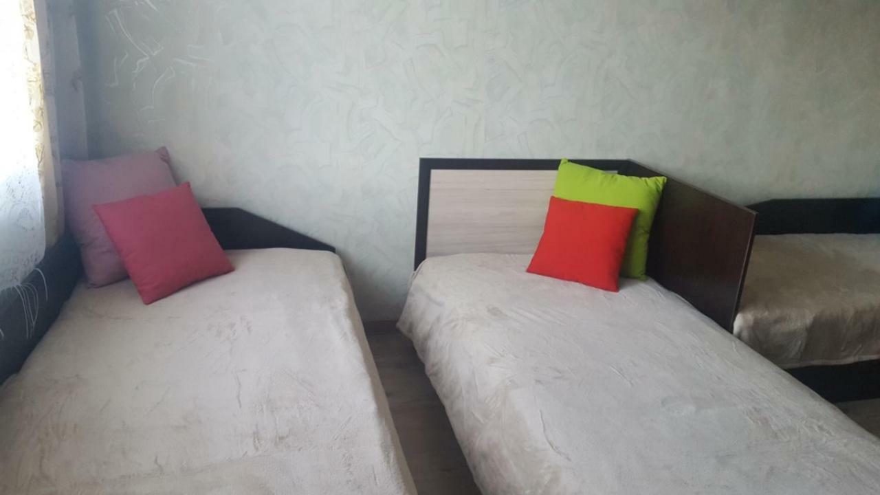Retro Apartment Malko Turnovo Bagian luar foto